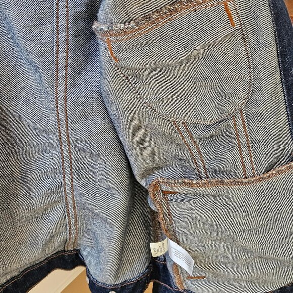 Old Navy Women's Denim/Jean Jacket, Sz Large - Picture 7 of 12